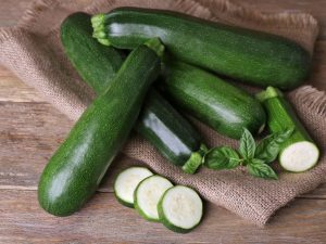 Zucchini varieties Aeronaut