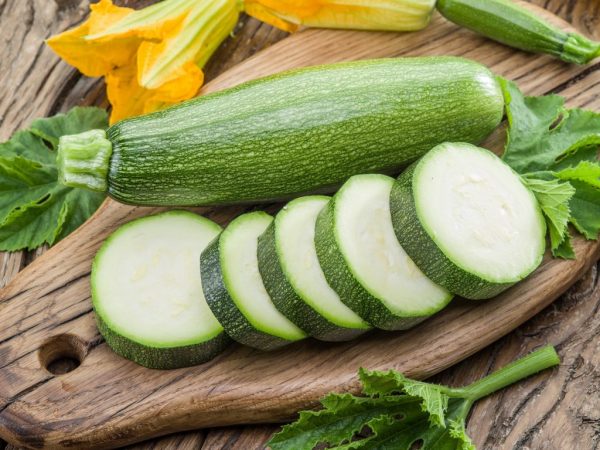 Normalisa ng Zucchini ang panunaw